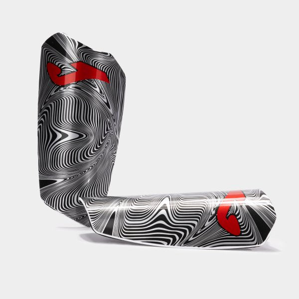 Šedo-černé chrániče holení Joma Spartan Shin Guards